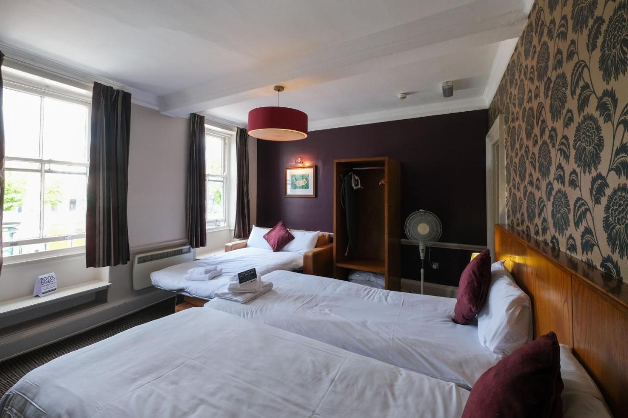 The Unicorn Hotel Wetherspoon ริปอน ภายนอก รูปภาพ